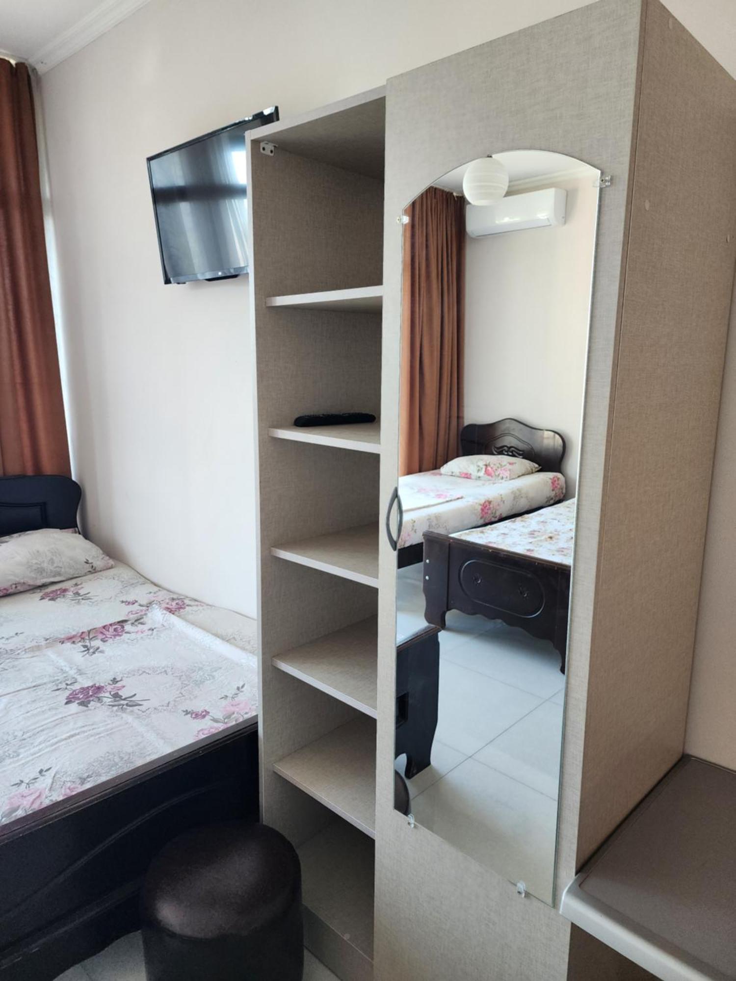Vizitori Hotel Gonio Luaran gambar