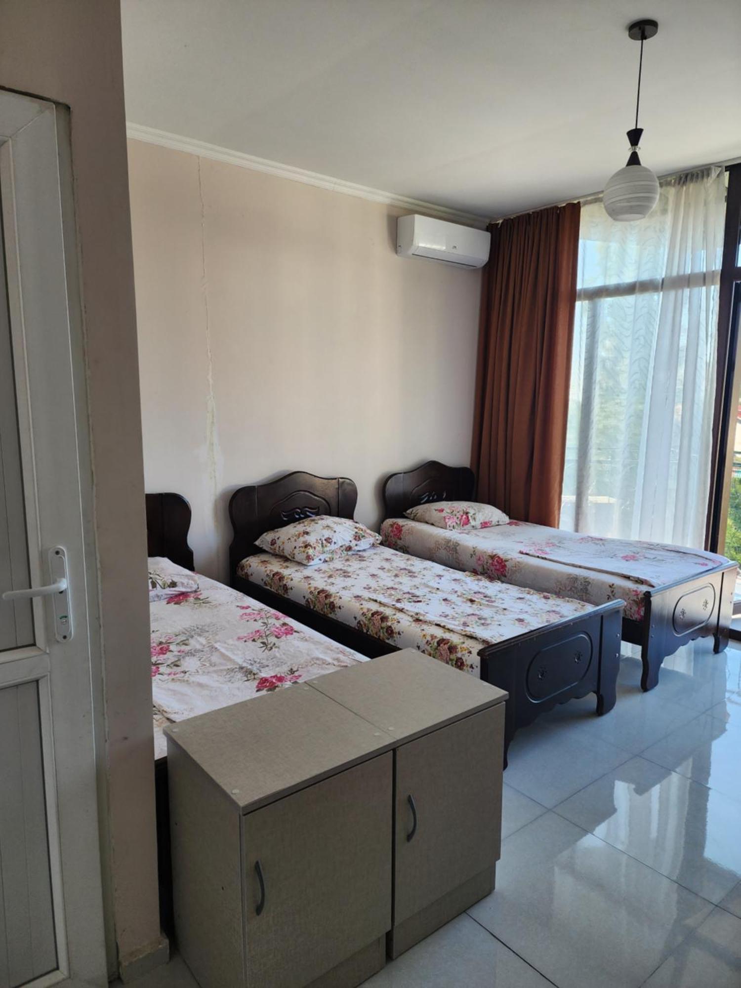 Vizitori Hotel Gonio Luaran gambar