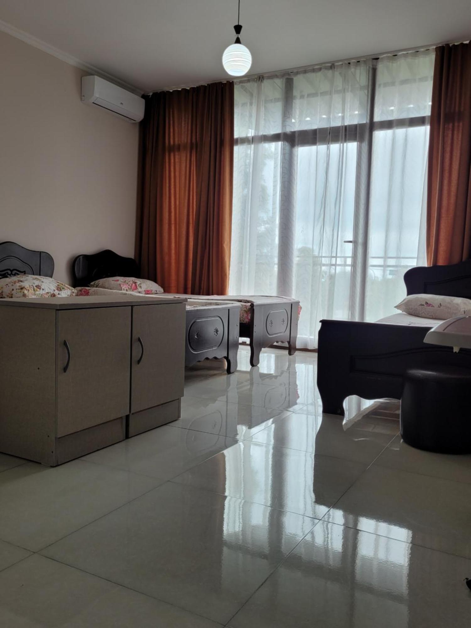 Vizitori Hotel Gonio Luaran gambar